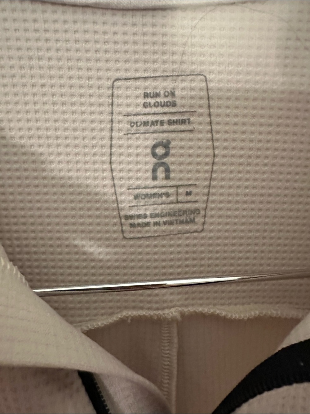 On Climate shirt oatmeal medium - Picture 3 of 4